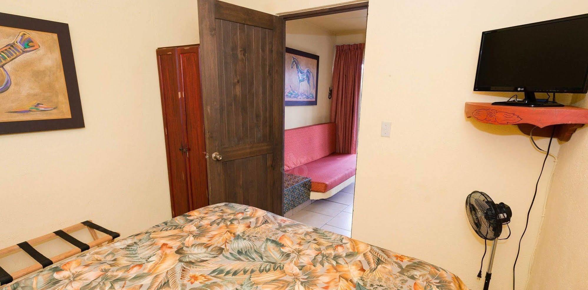 Siesta Suites Boutique Hotel Cabo San Lucas Zewnętrze zdjęcie